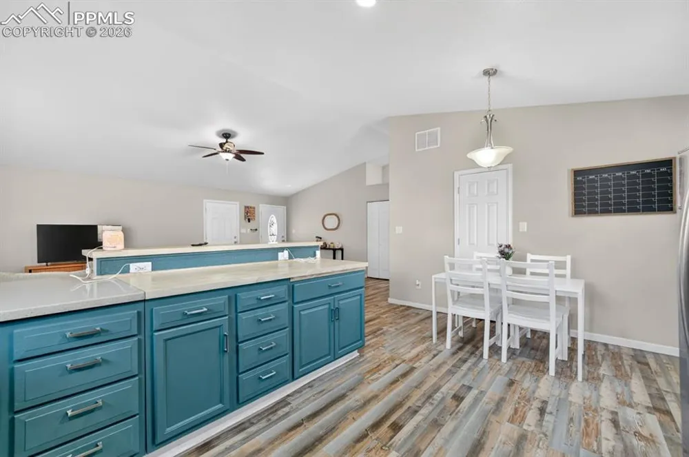 725 S Norwood Avenue Pueblo, CO 81001