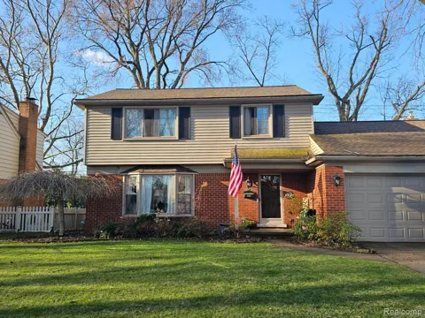 1645 Blairmoor Court