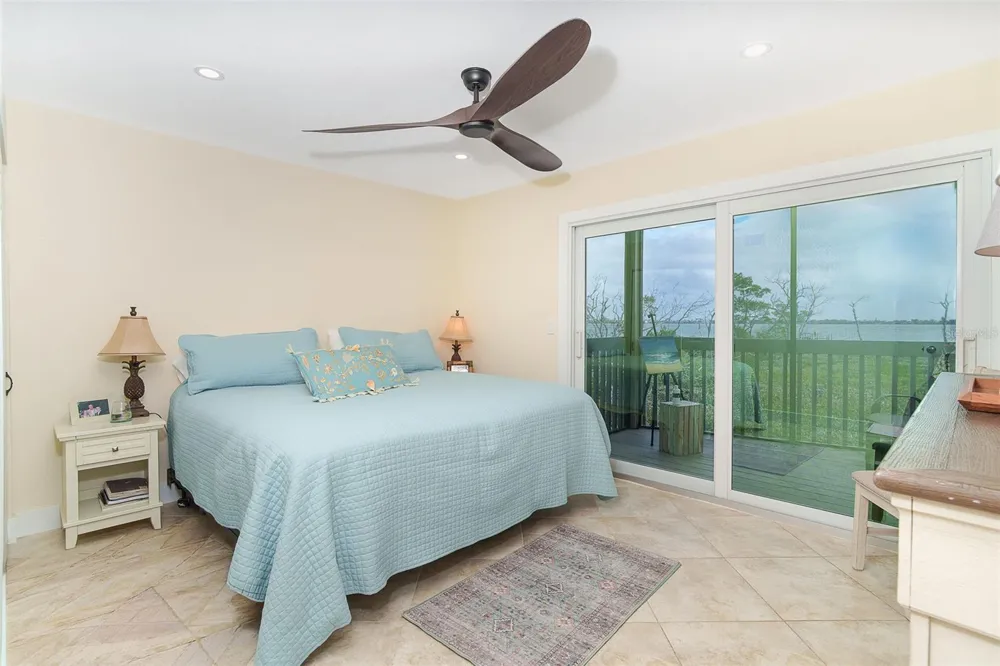 9200 LITTLE GASPARILLA ISLAND #403 Placida, FL 33946