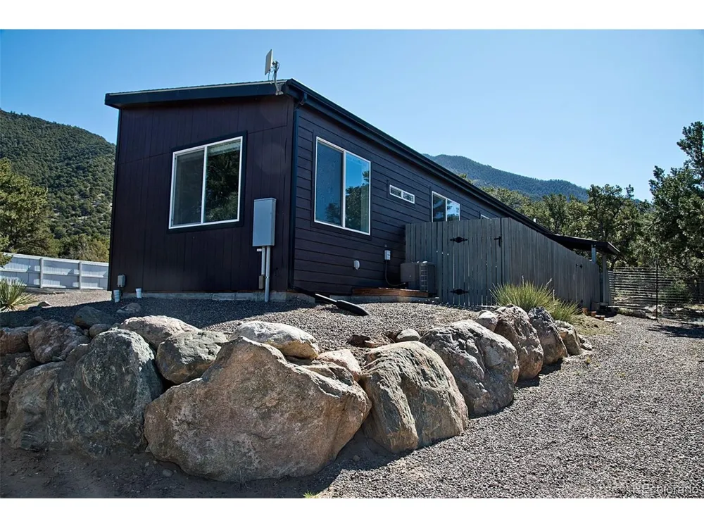 3572 Camino Baca Grande Crestone, CO 81131