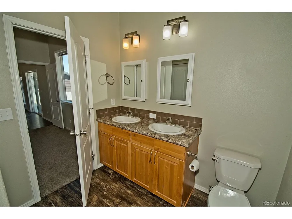 3572 Camino Baca Grande Crestone, CO 81131