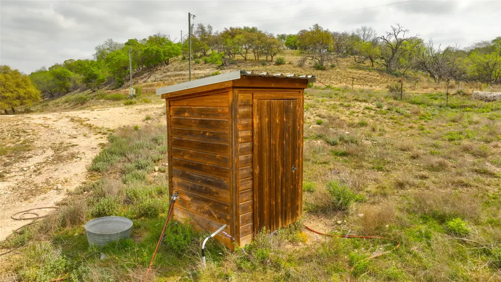 6980 Doss Spring Creek Road Fredericksburg, TX 78624