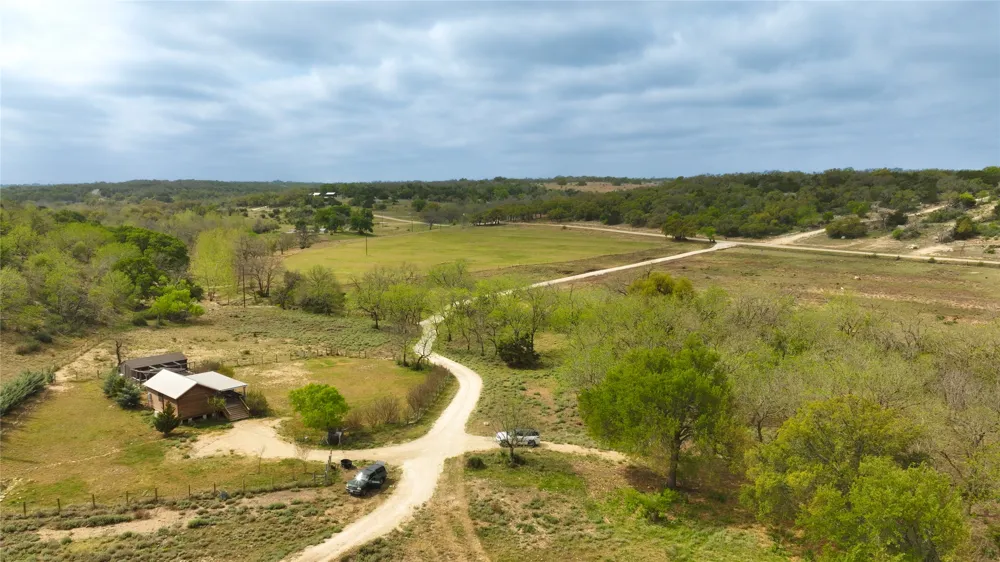 6980 Doss Spring Creek Road Fredericksburg, TX 78624