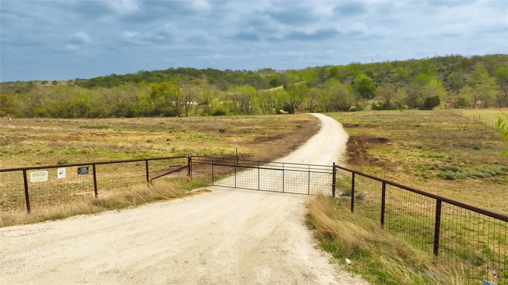 6980 Doss Spring Creek Road Fredericksburg, TX 78624