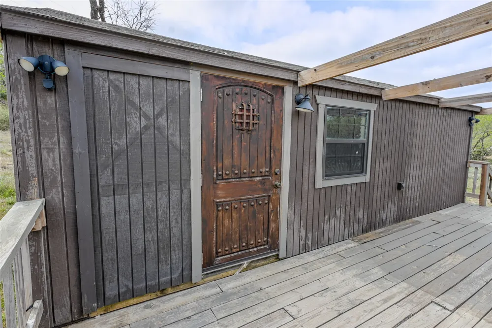 6980 Doss Spring Creek Road Fredericksburg, TX 78624
