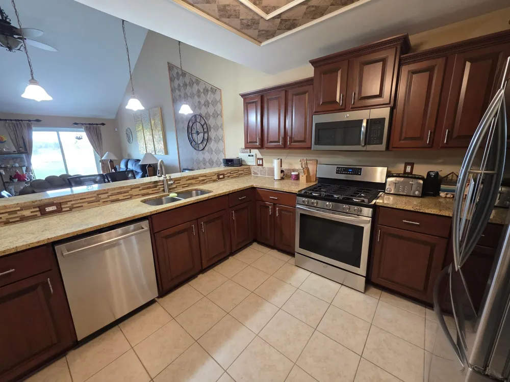 31637 Beaver Circle New Boston, MI 48164