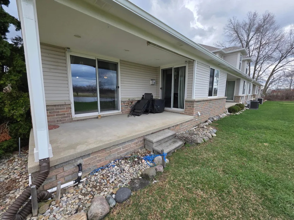 31637 Beaver Circle New Boston, MI 48164