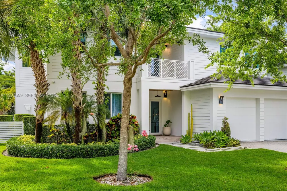 5602 SW 65th Ct South Miami, FL 33143