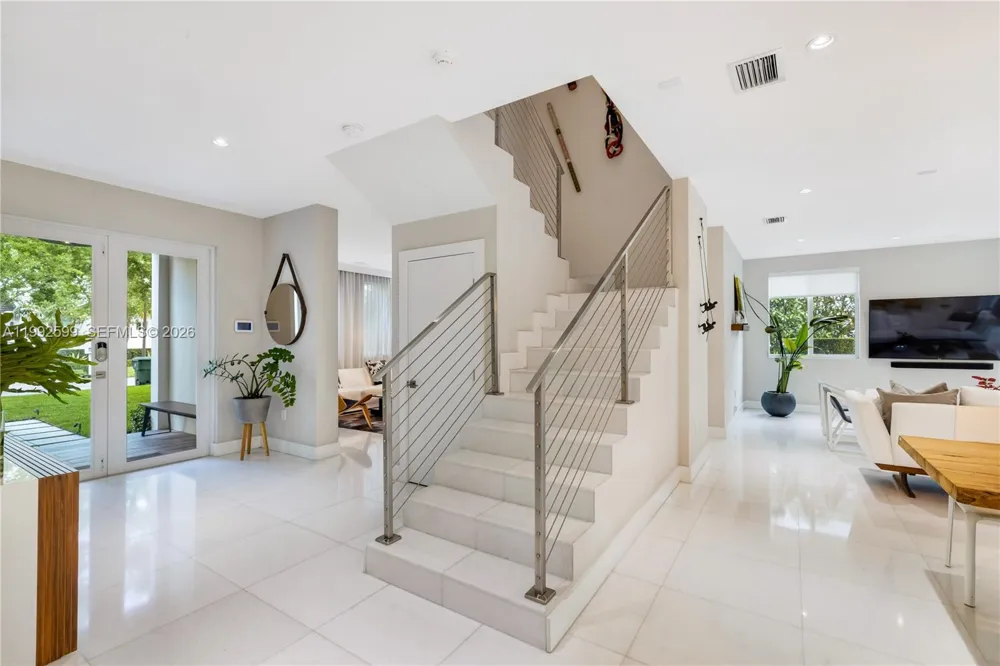 5602 SW 65th Ct South Miami, FL 33143