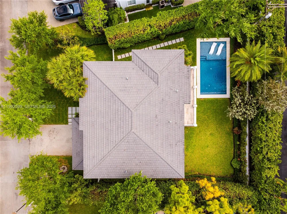 5602 SW 65th Ct South Miami, FL 33143