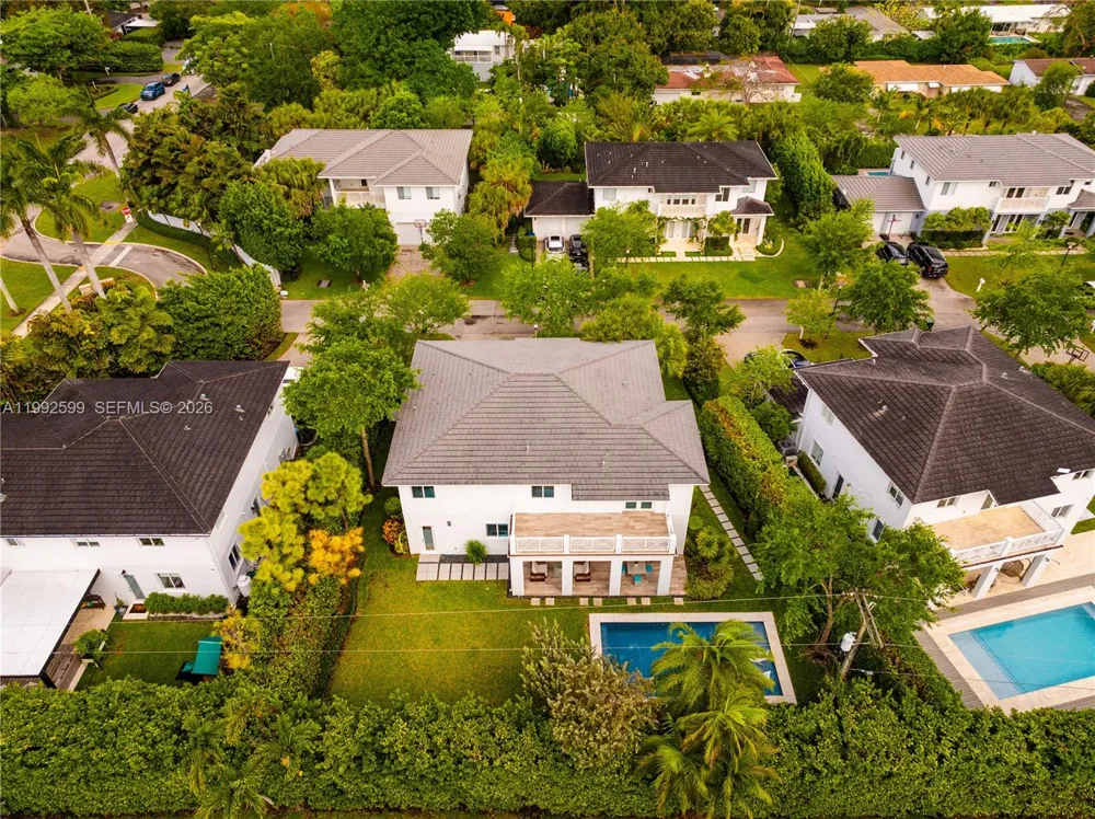 5602 SW 65th Ct South Miami, FL 33143