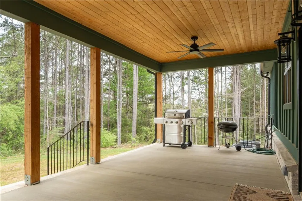 526 Brice Station Road Silver Creek, GA 30173