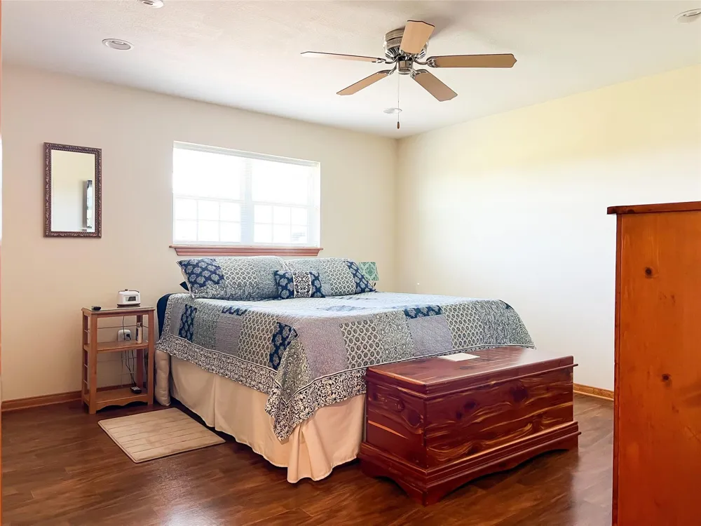 1569 Lcr 822 Groesbeck, TX 76642