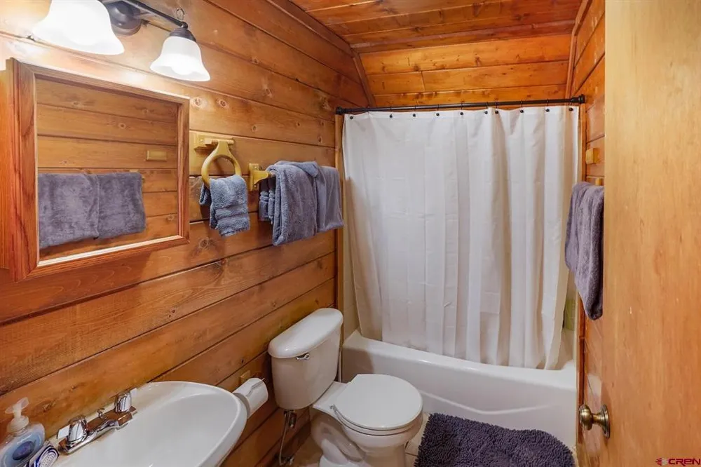 18 Vallecito Creek Road Bayfield, CO 81122