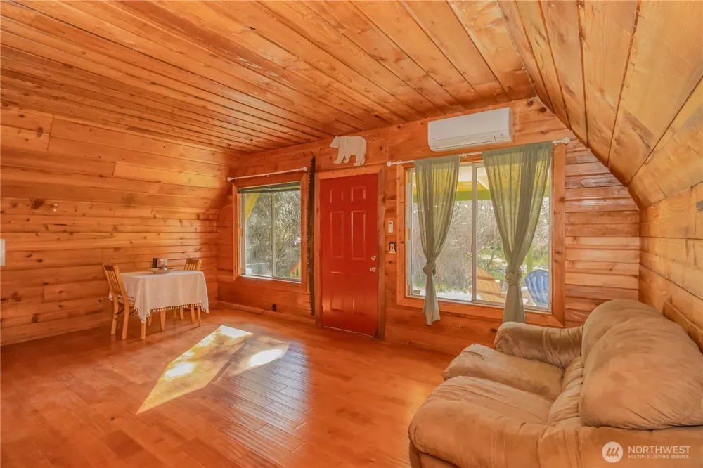 513 W Satsop Maple Glen Road Elma, WA 98541