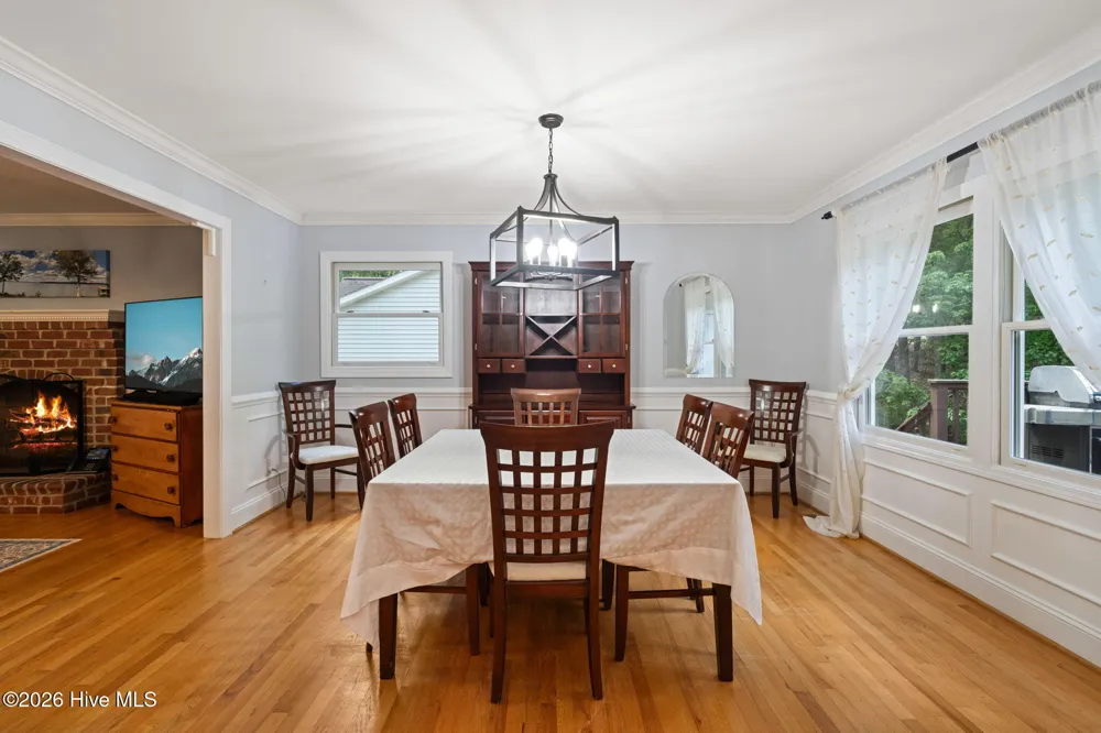 5016 Elkwood Court Raleigh, NC 27613