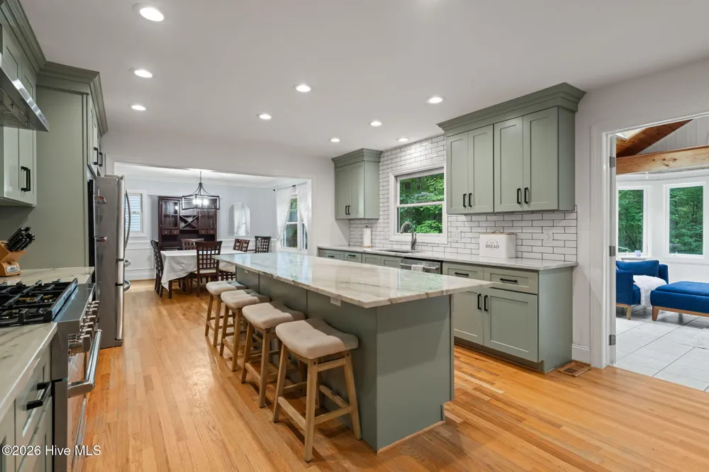 5016 Elkwood Court Raleigh, NC 27613