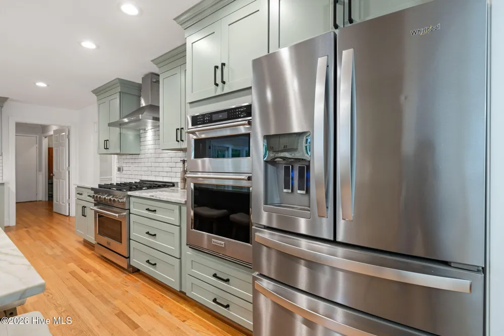 5016 Elkwood Court Raleigh, NC 27613