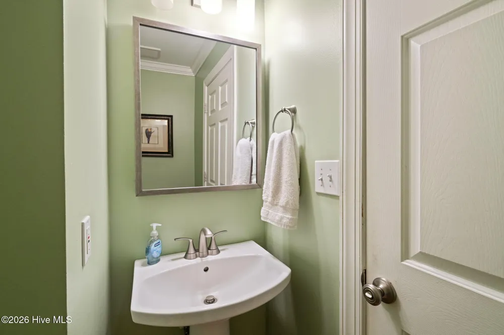 5016 Elkwood Court Raleigh, NC 27613