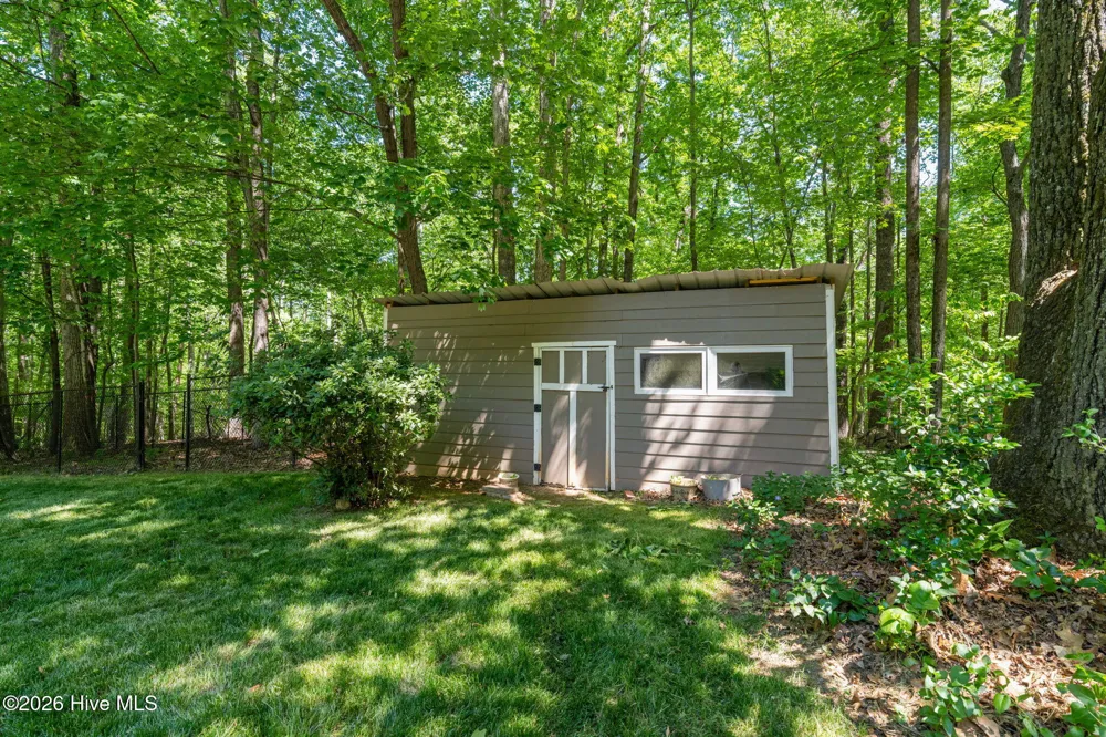 5016 Elkwood Court Raleigh, NC 27613