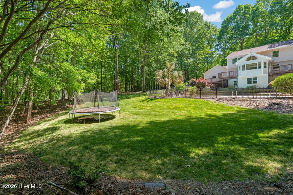 5016 Elkwood Court Raleigh, NC 27613