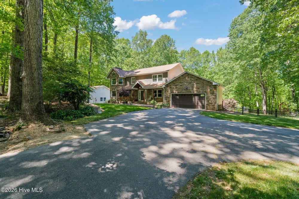 5016 Elkwood Court Raleigh, NC 27613