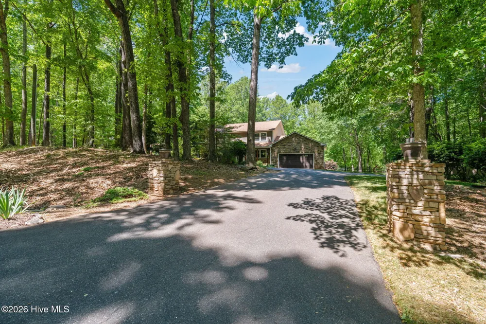 5016 Elkwood Court Raleigh, NC 27613