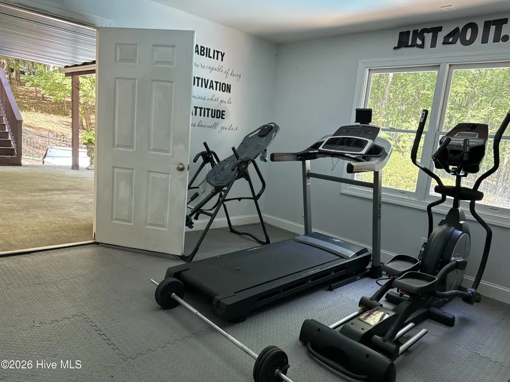 5016 Elkwood Court Raleigh, NC 27613