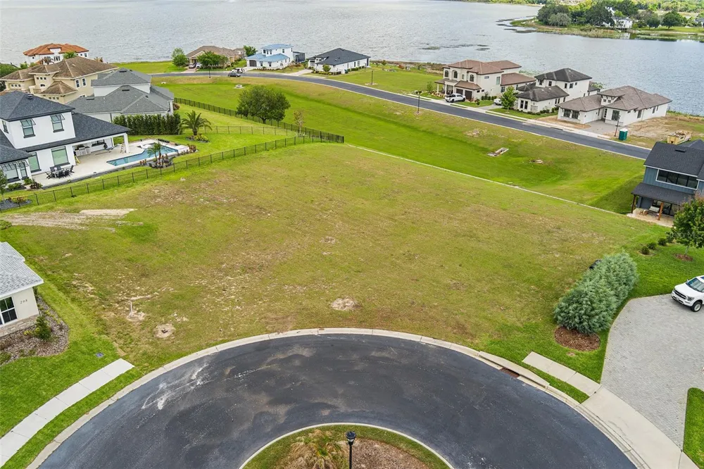200 CALADONIA COURT Lake Alfred, FL 33850