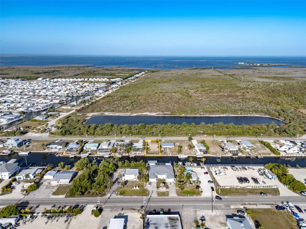 3314 YORK ROAD St James City, FL 33956