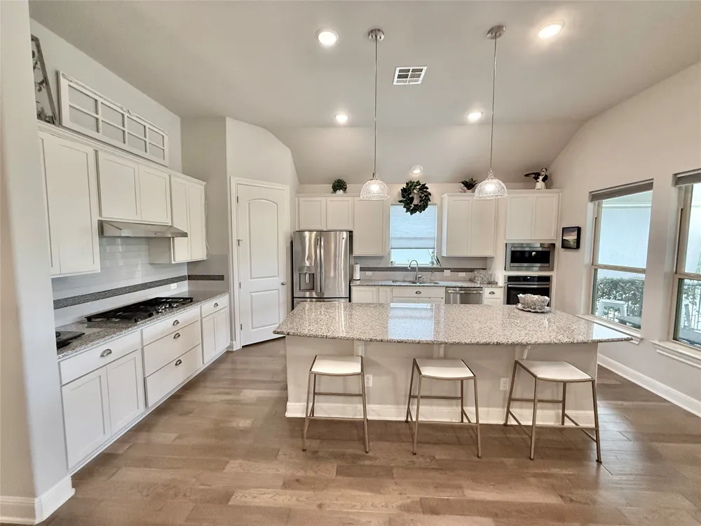 4309 Orange Blossom Pass Leander, TX 78641