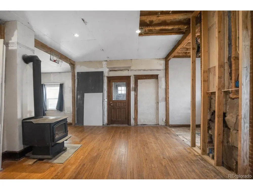 5146 County Road 550 Gardner, CO 81040