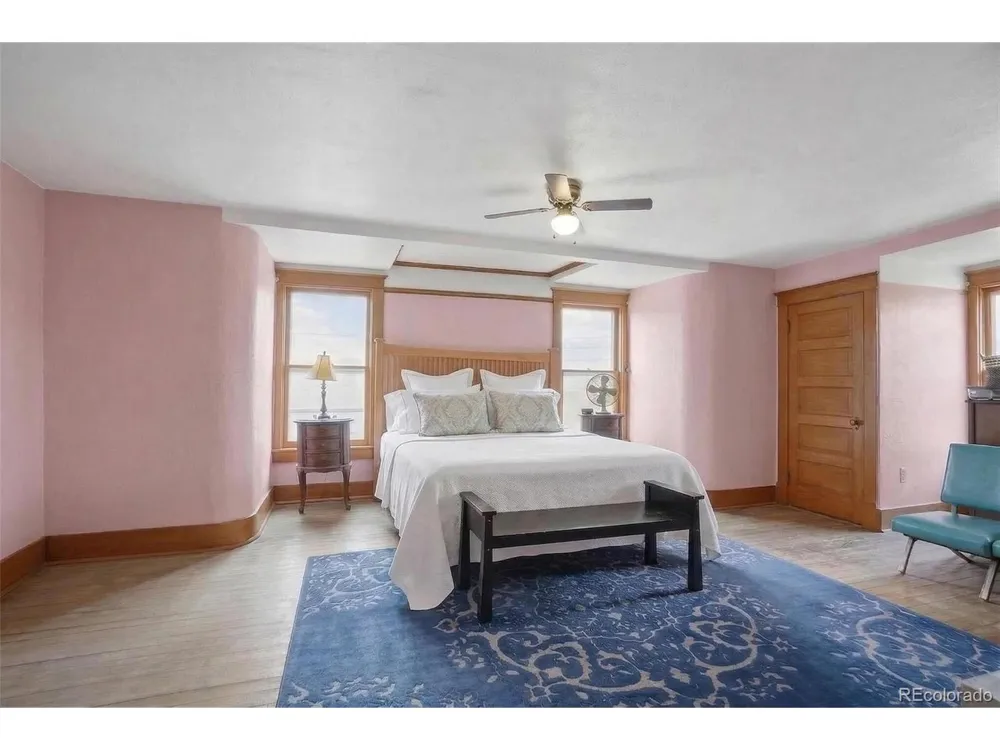 5146 County Road 550 Gardner, CO 81040