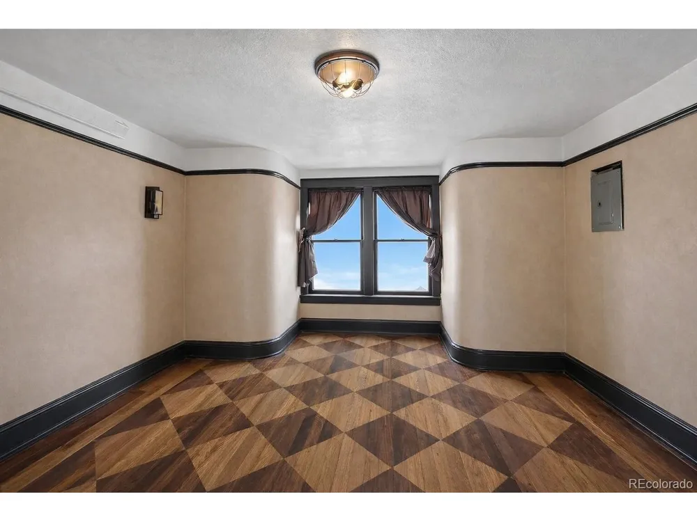 5146 County Road 550 Gardner, CO 81040