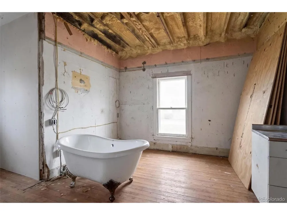 5146 County Road 550 Gardner, CO 81040