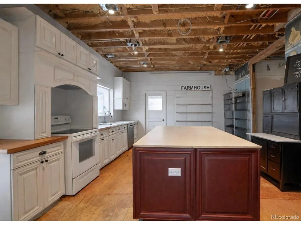 5146 County Road 550 Gardner, CO 81040