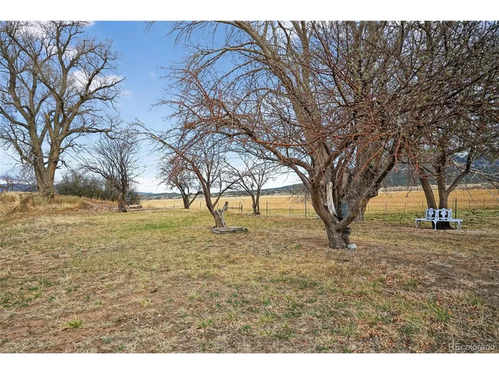 5146 County Road 550 Gardner, CO 81040