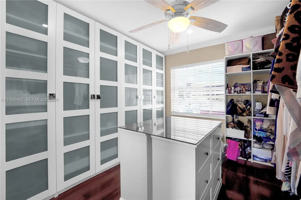 335 Virginia St Hollywood, FL 33019