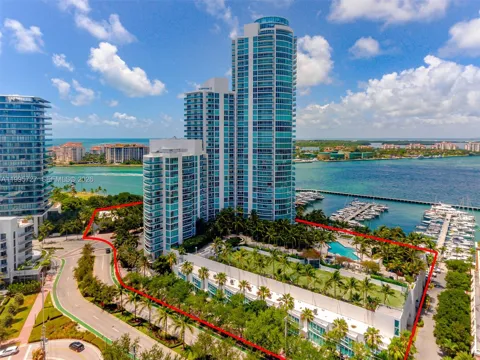1000 S Pointe dr #906