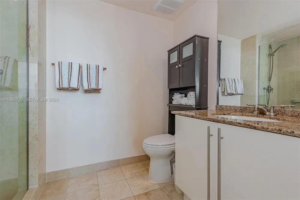 1000 S Pointe dr #906 Miami Beach, FL 33139