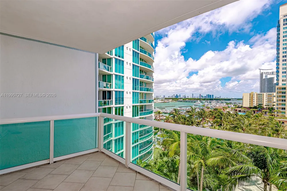 1000 S Pointe dr #906 Miami Beach, FL 33139