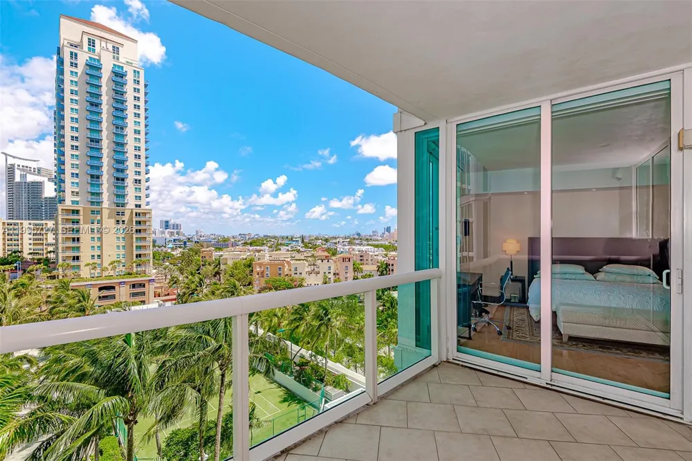 1000 S Pointe dr #906 Miami Beach, FL 33139