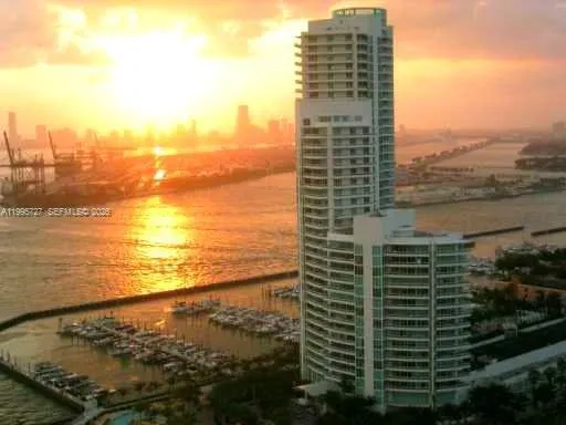 1000 S Pointe dr #906 Miami Beach, FL 33139