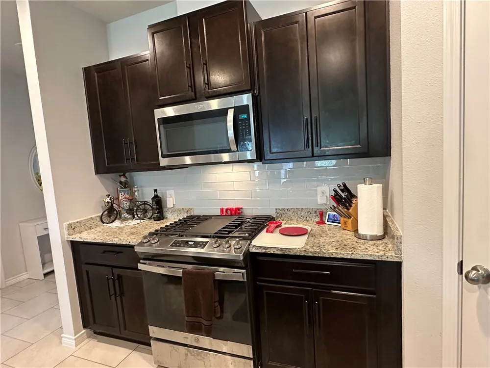 1813 Secretariat Drive Corpus Christi, TX 78417