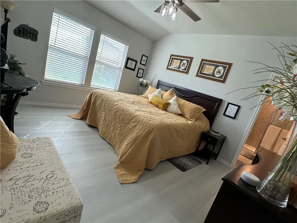 1813 Secretariat Drive Corpus Christi, TX 78417