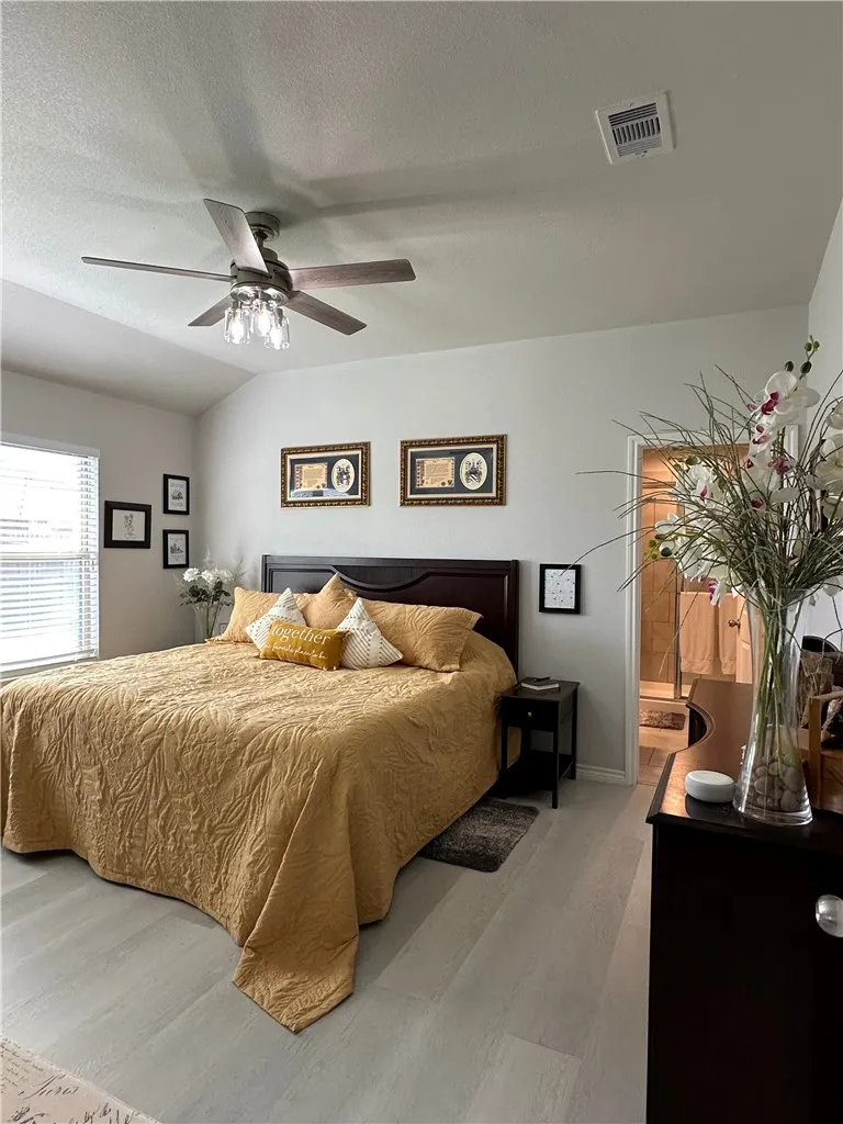 1813 Secretariat Drive Corpus Christi, TX 78417