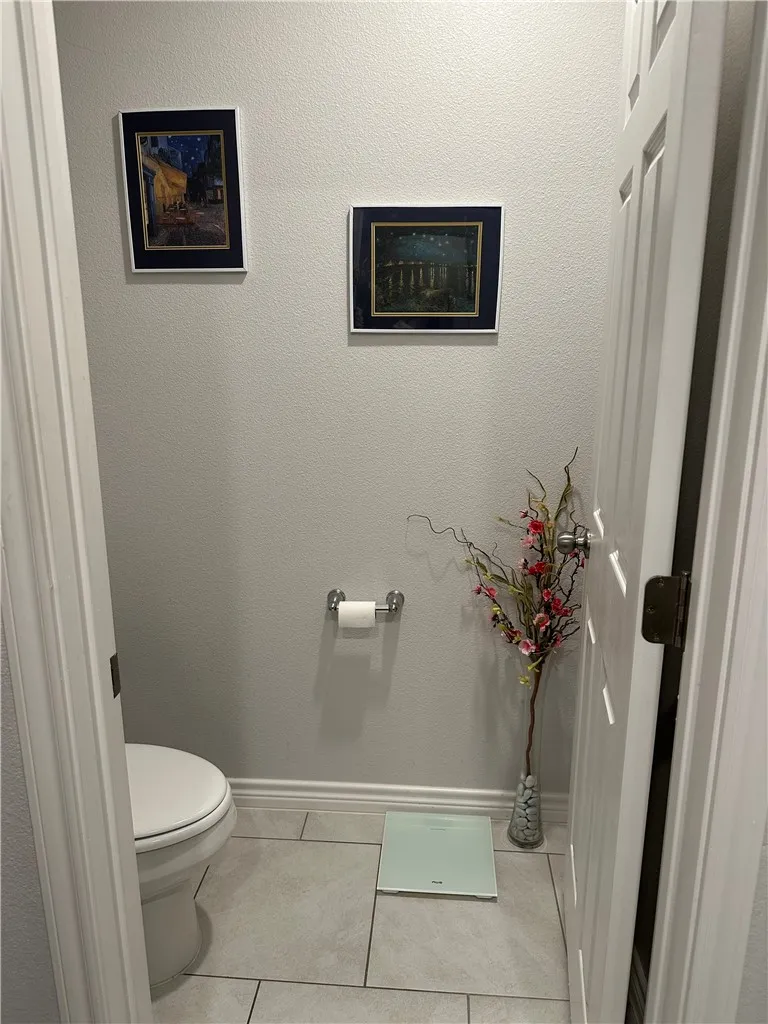 1813 Secretariat Drive Corpus Christi, TX 78417