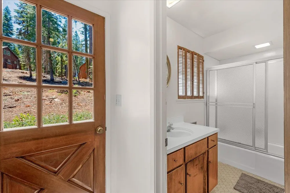 58370 W Dowvillle #22 Lakeshore, CA 93634