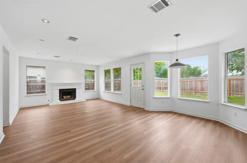 3629 Ruby Red Drive Austin, TX 78728