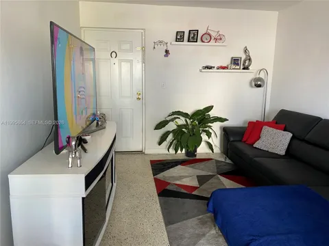 420 NW 12 Ave #43